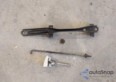 2013 Toyota Camry Le from USA, damaged, VIN 4T1BF1FK8DU271677